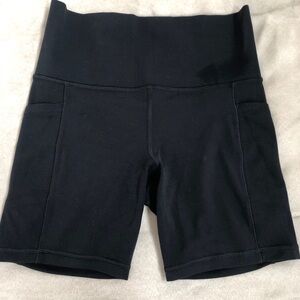 Athleta S Biker Short